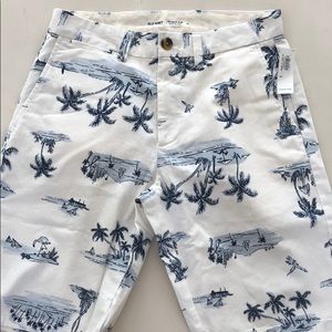 OldNavy tropical scene Men’s/Boys shorts sz 28